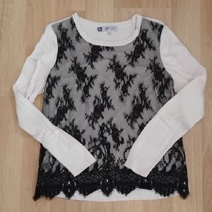 Jennifer Lopez White Long-Sleeve Top with Black Lace Overlay